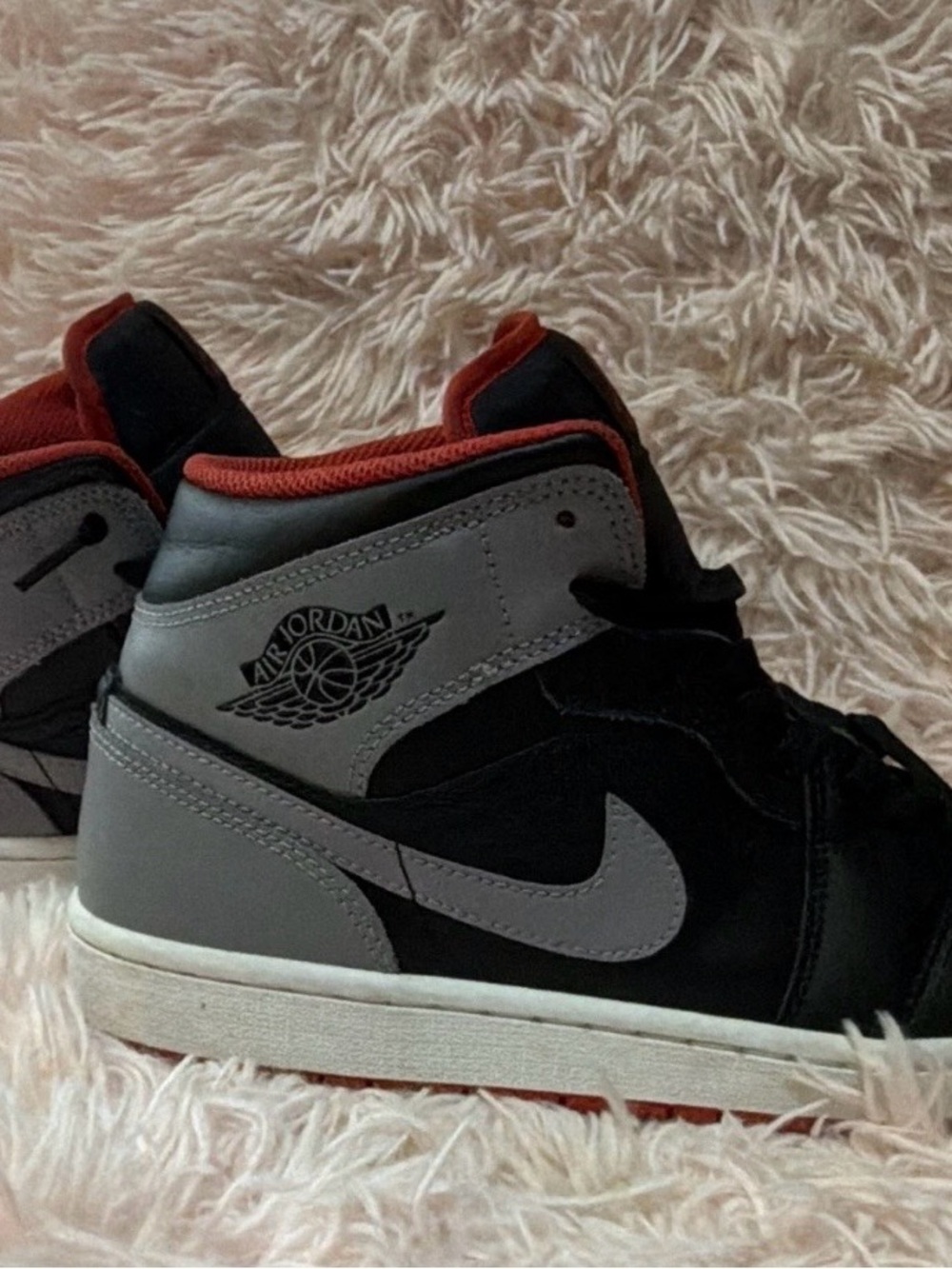 Air Jordan 1 Mid Bred Shadow leather color block